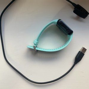 Garmin 35 Forerunner watch & charger